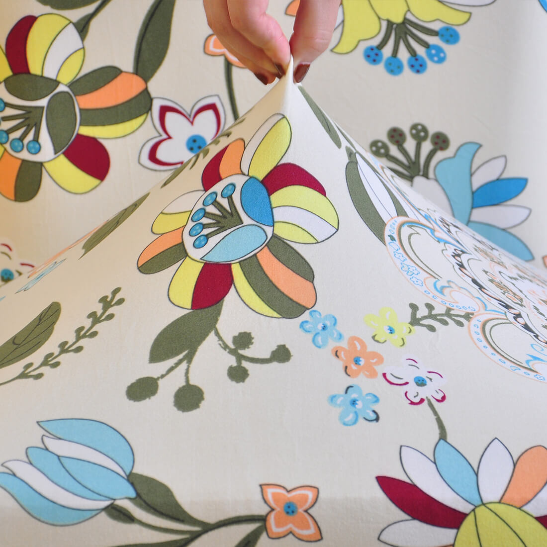 Πολύχρωμο Κάλυμμα Καρέκλας Floral