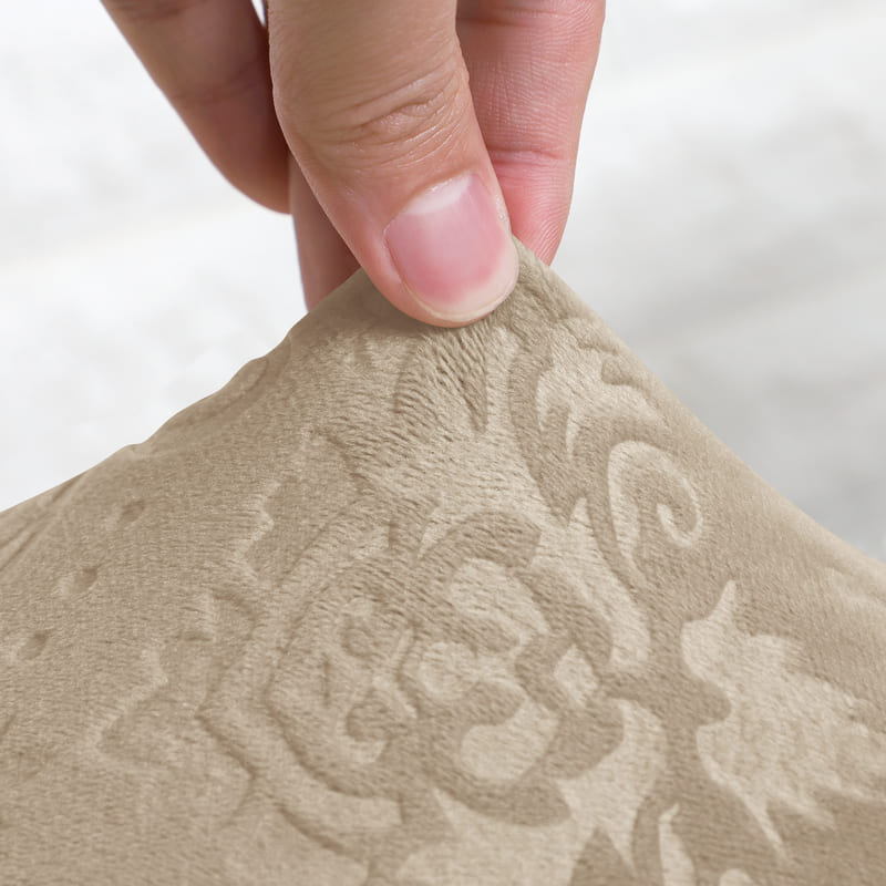 Κάλυμμα Καρέκλας Lily Velvet Σε Μπεζ Χρώμα